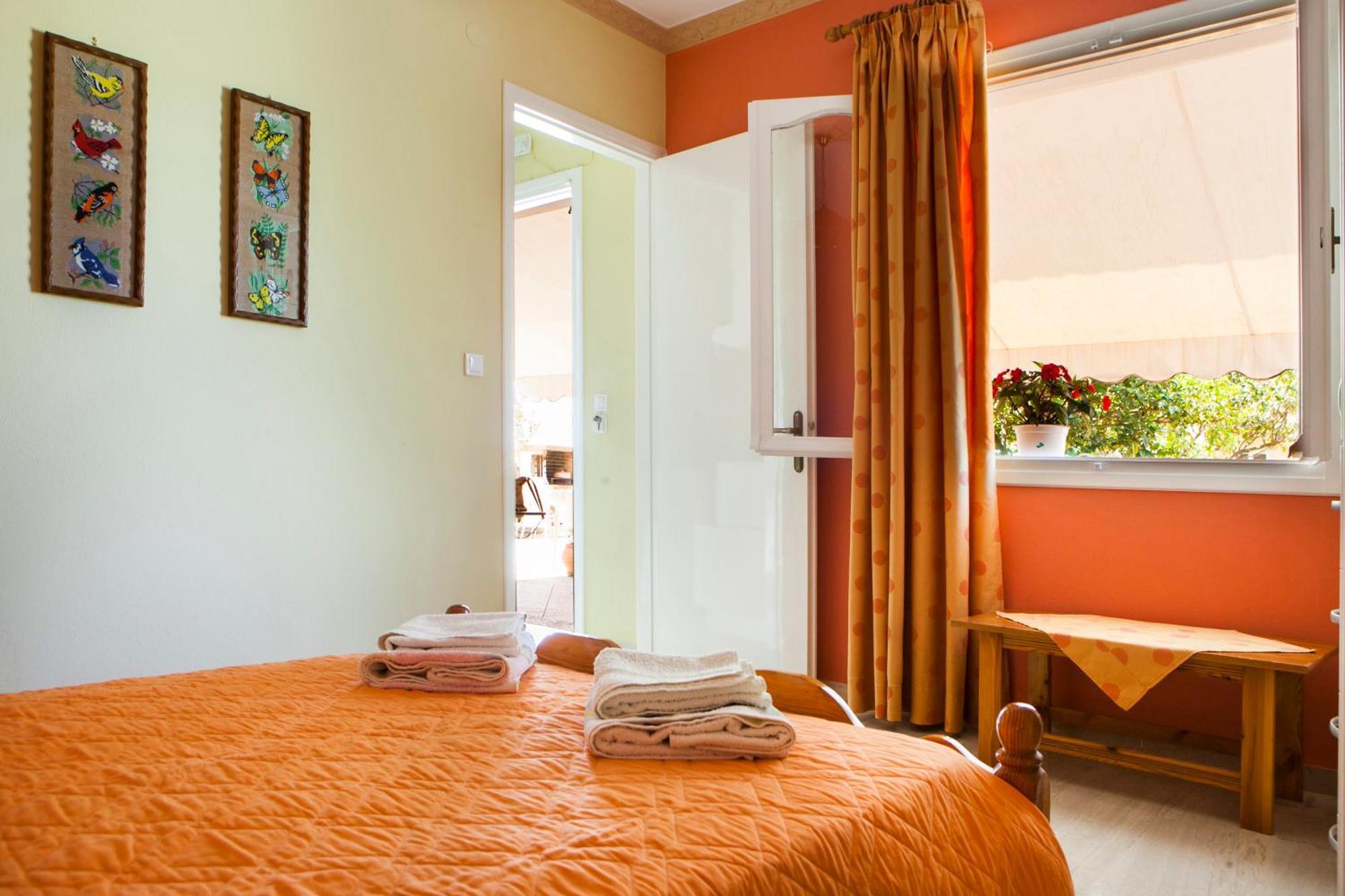 Tzivras Villa & Apartments Lassi  Habitación foto